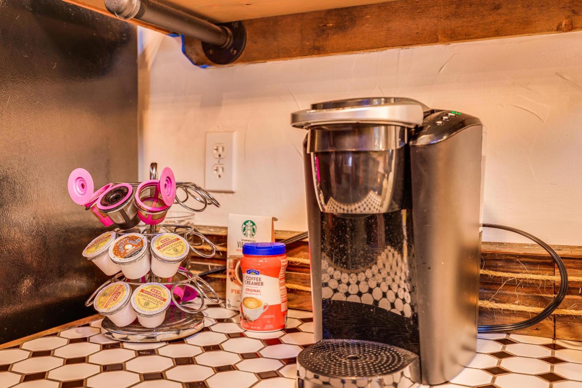 Pet-Friendly Wimberley Cabin With Fire Pit And Hot Tub Екстер'єр фото